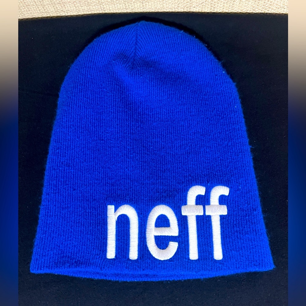 Blue NEFF beanie nwot